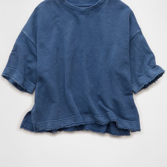 American Eagle Outfitters Boxy Navy Short Sleeve sweatshirt - Picture 4 of 6